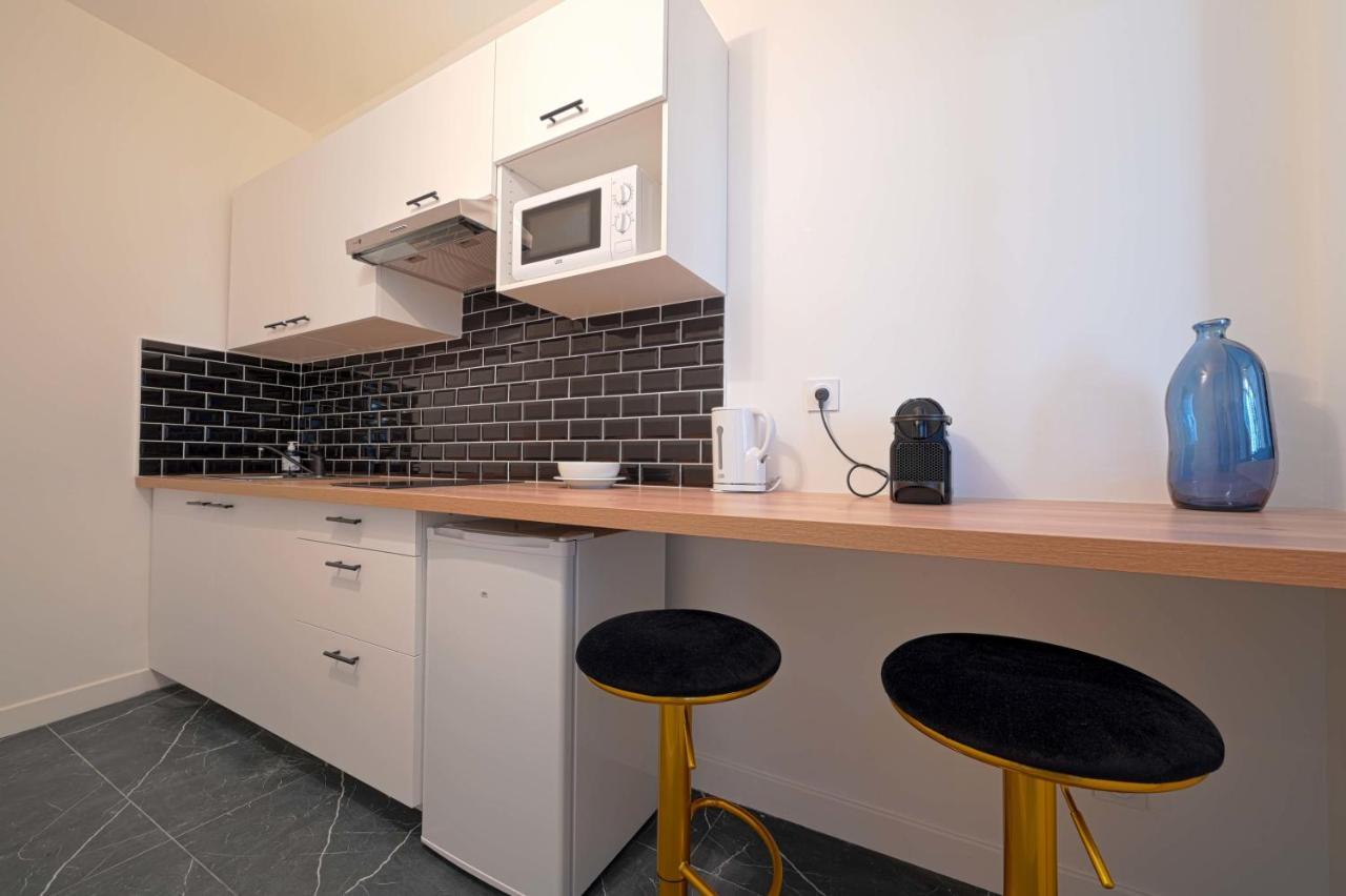 Modern Large Studio Apartment For 3 Parijs Buitenkant foto