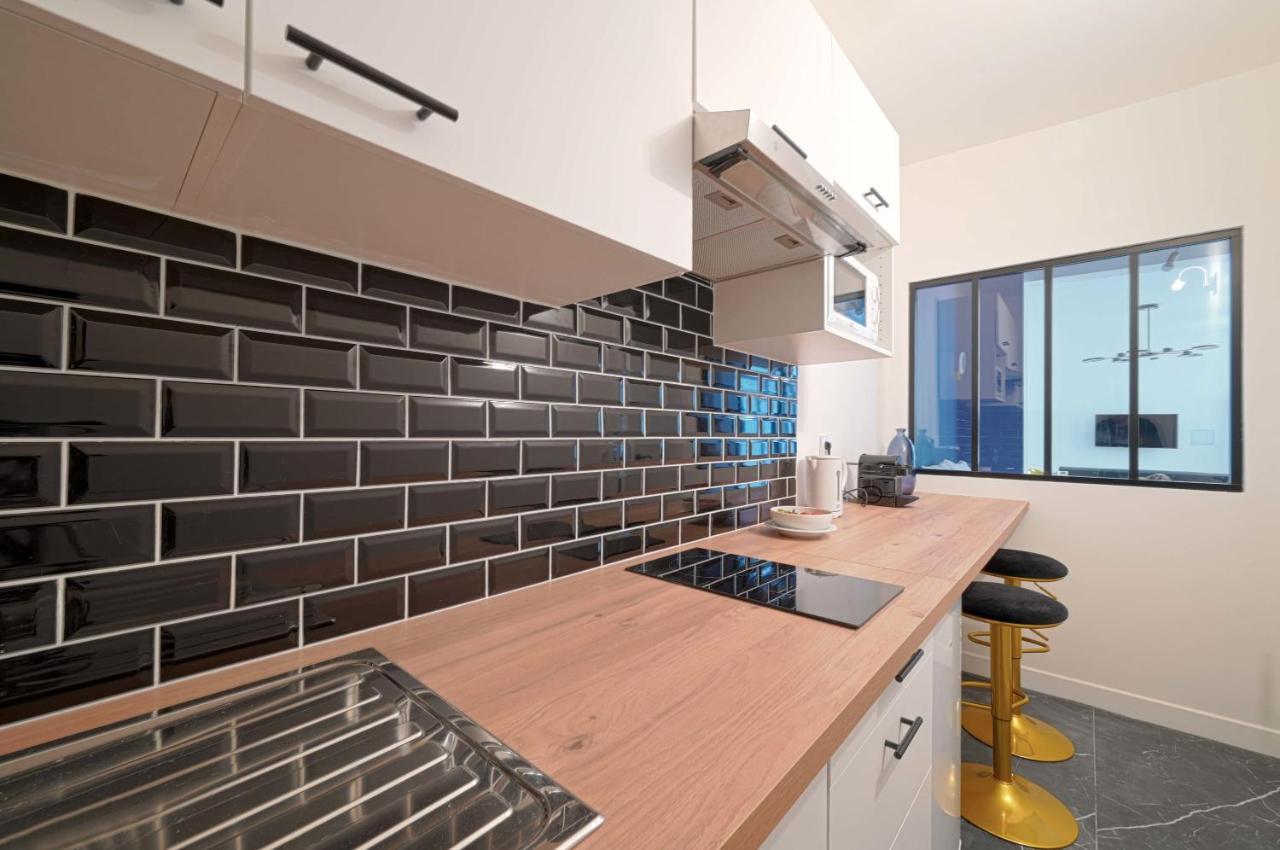Modern Large Studio Apartment For 3 Parijs Buitenkant foto