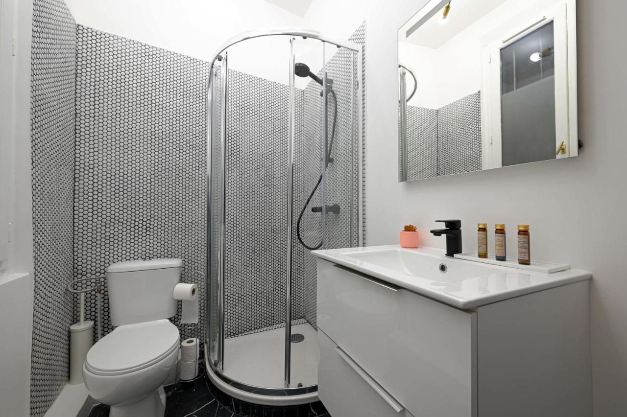 Modern Large Studio Apartment For 3 Parijs Buitenkant foto